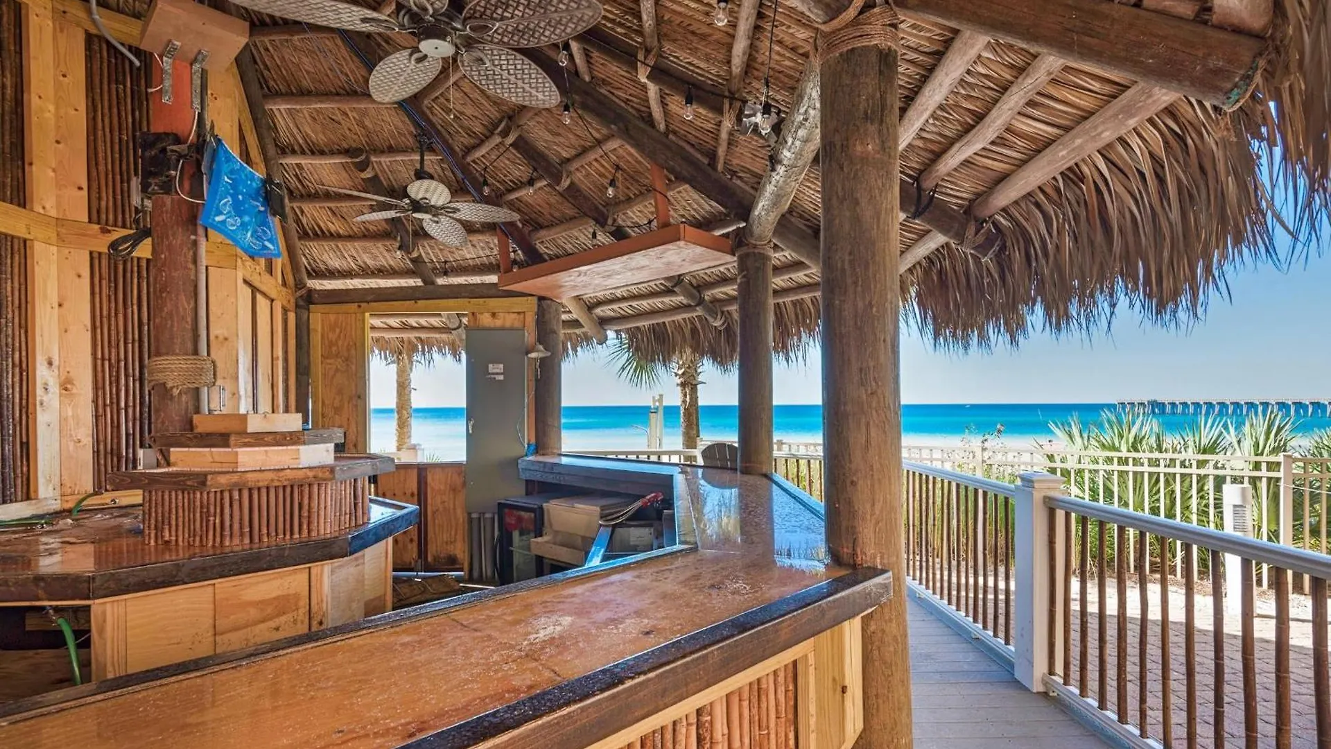 Calypso 1-608 East Aparthotel Panama City Beach